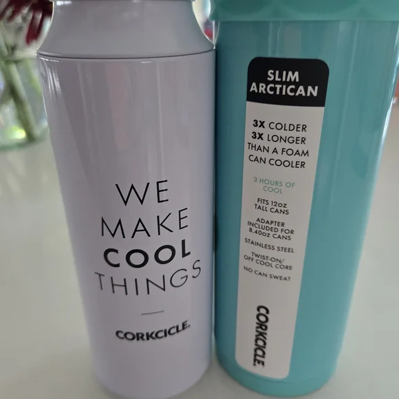 Corkcicle Slim Arctican - Turquoise Can Cooler - Picture 5 of 9